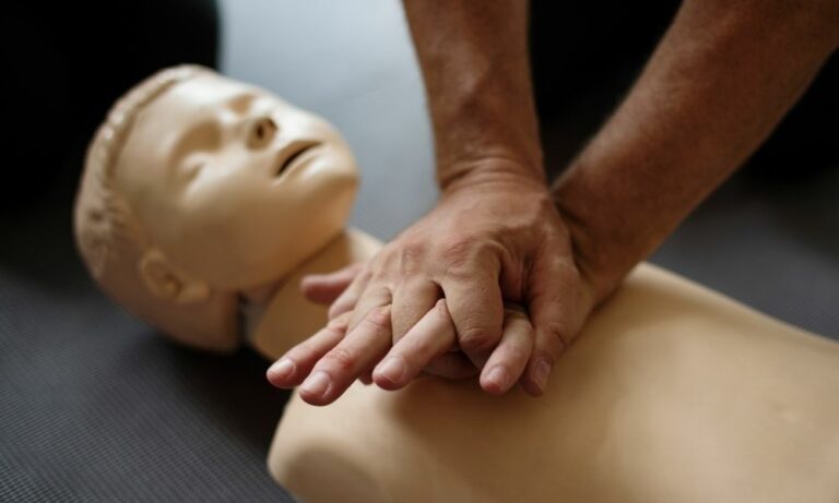 Taller de RCP en el Hospital de León